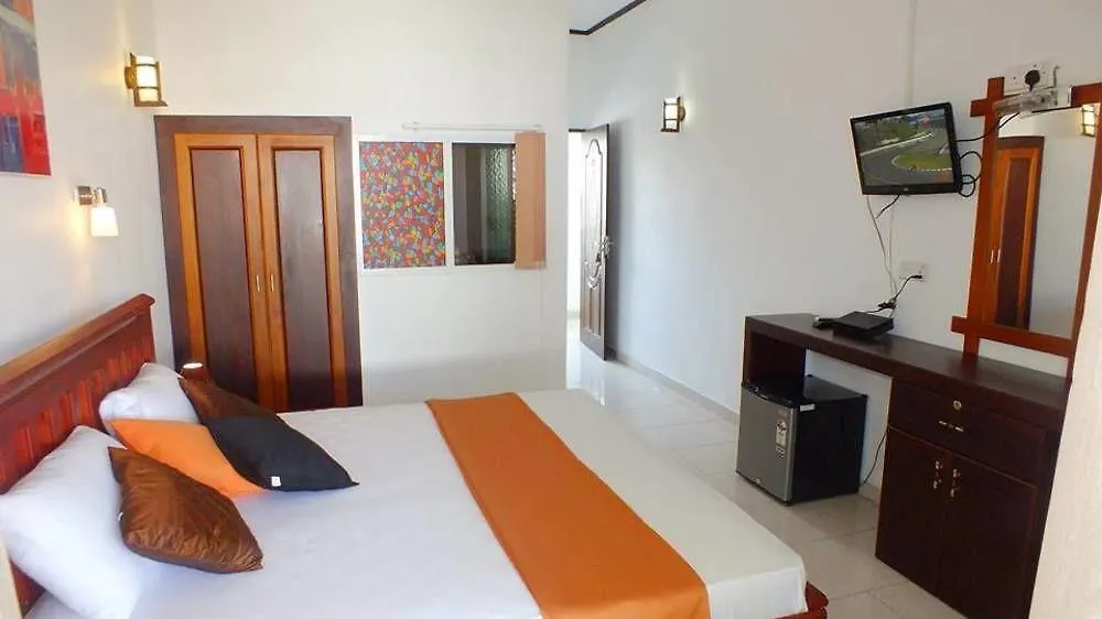 **  Windmill Beach Villa And Hotel Negombo Sri Lanka