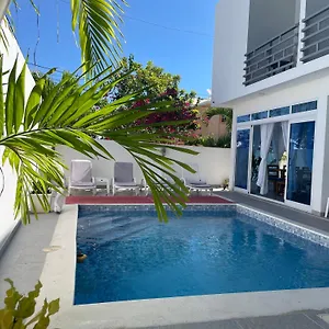 gaia-residence-deluxe.comcaribbean.com/